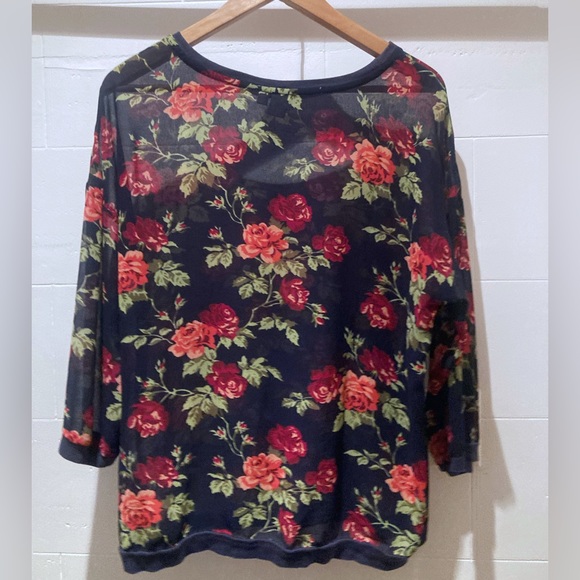 Sexy round neck drop shoulder top - Flower rose print - Size XL - Picture 3 of 3